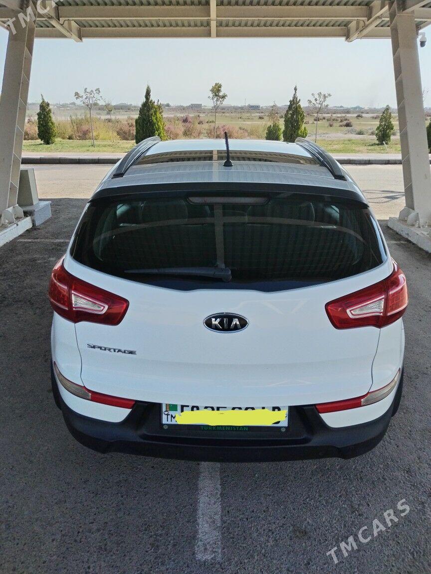Kia Sportage 2012 - 200 000 TMT - Туркменабат - img 3
