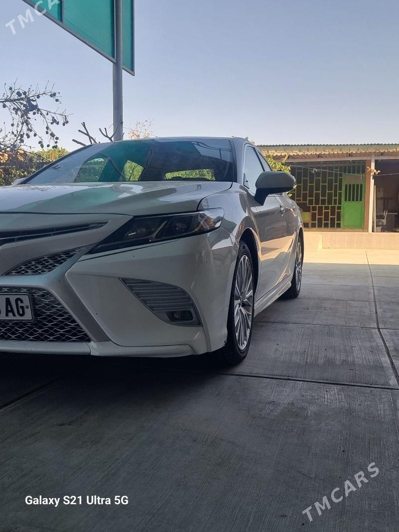 Toyota Camry 2018 - 260 000 TMT - Багир - img 2