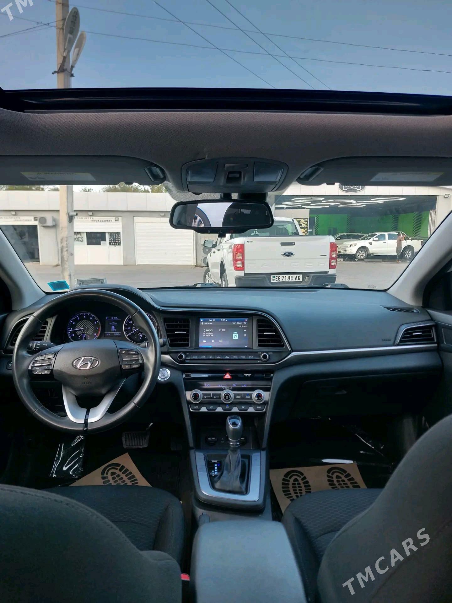Hyundai Elantra 2020 - 240 000 TMT - Ашхабад - img 4