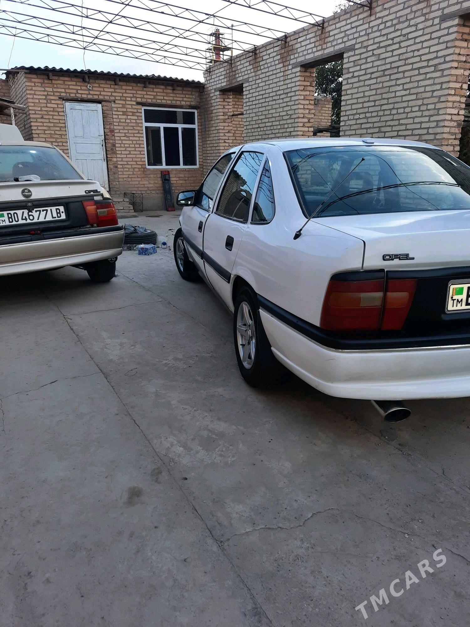 Opel Vectra 1993 - 35 000 TMT - Туркменабат - img 3