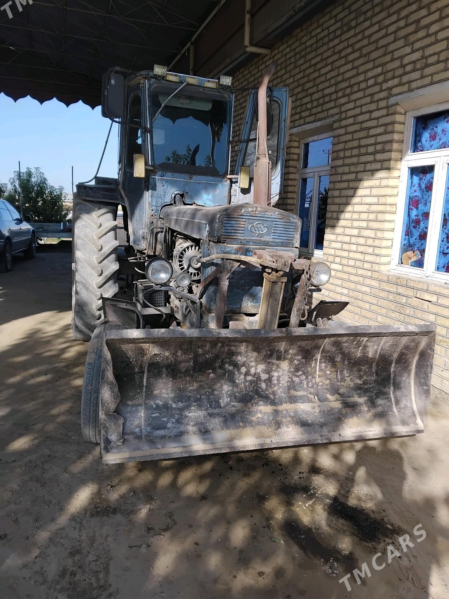 MTZ T-28 2000 - 80 000 TMT - Мургап - img 1