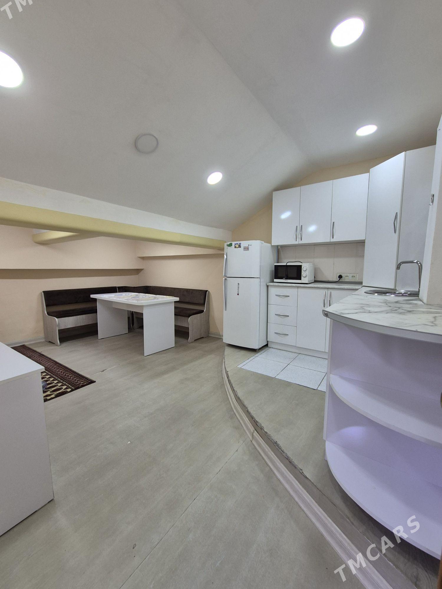 Ofis Офис - 4 мкр - img 2