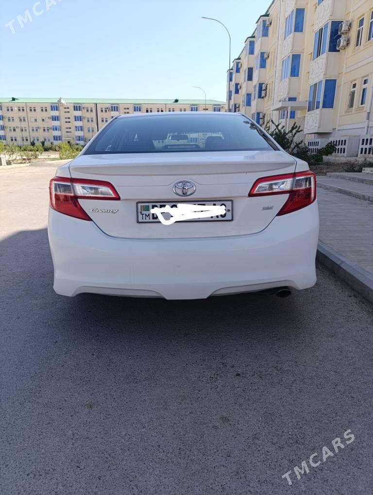 Toyota Camry 2013 - 230 000 TMT - Ашхабад - img 2