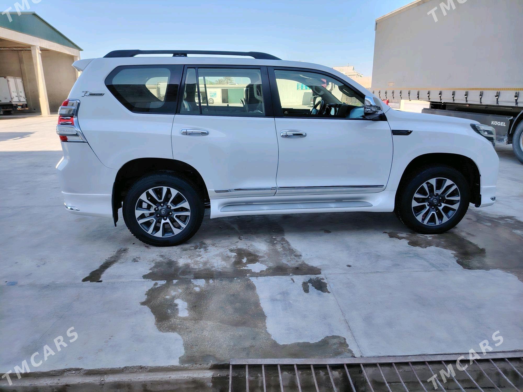Toyota Land Cruiser Prado 2011 - 500 000 TMT - Etrek - img 5