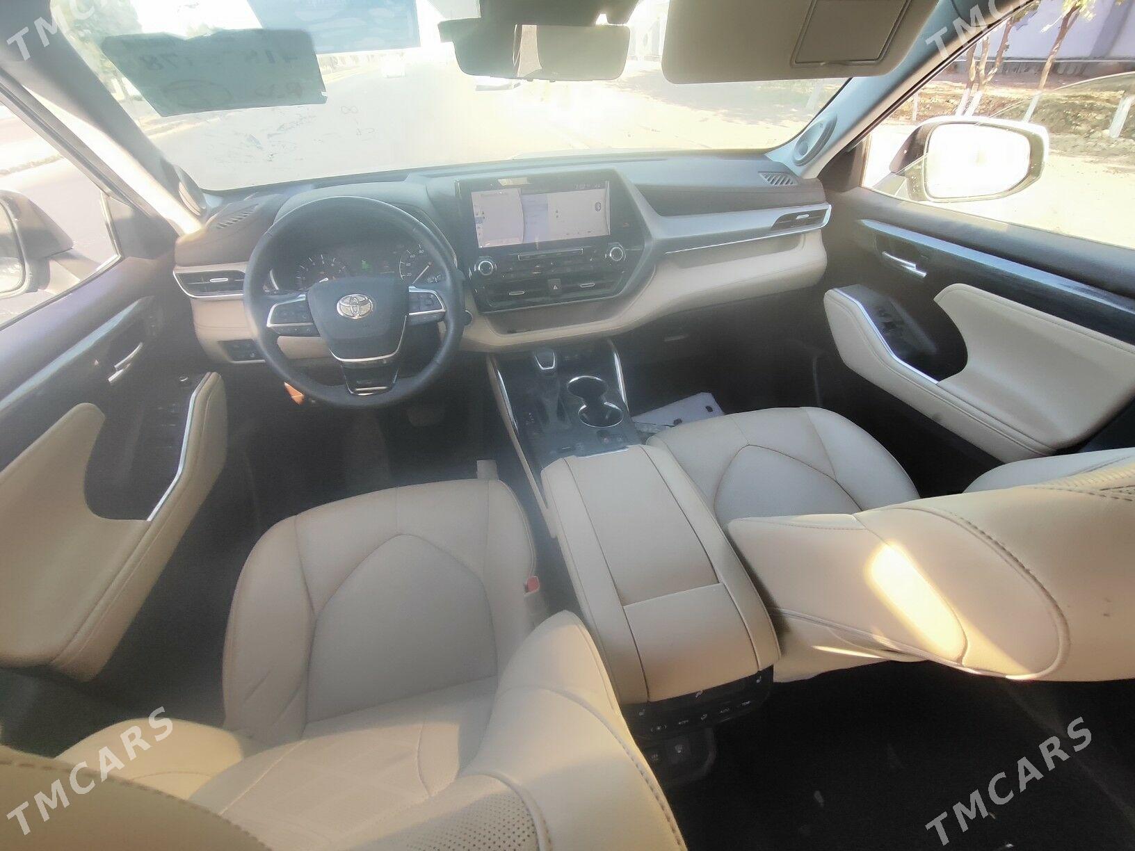 Toyota Highlander 2021 - 560 000 TMT - Мары - img 5