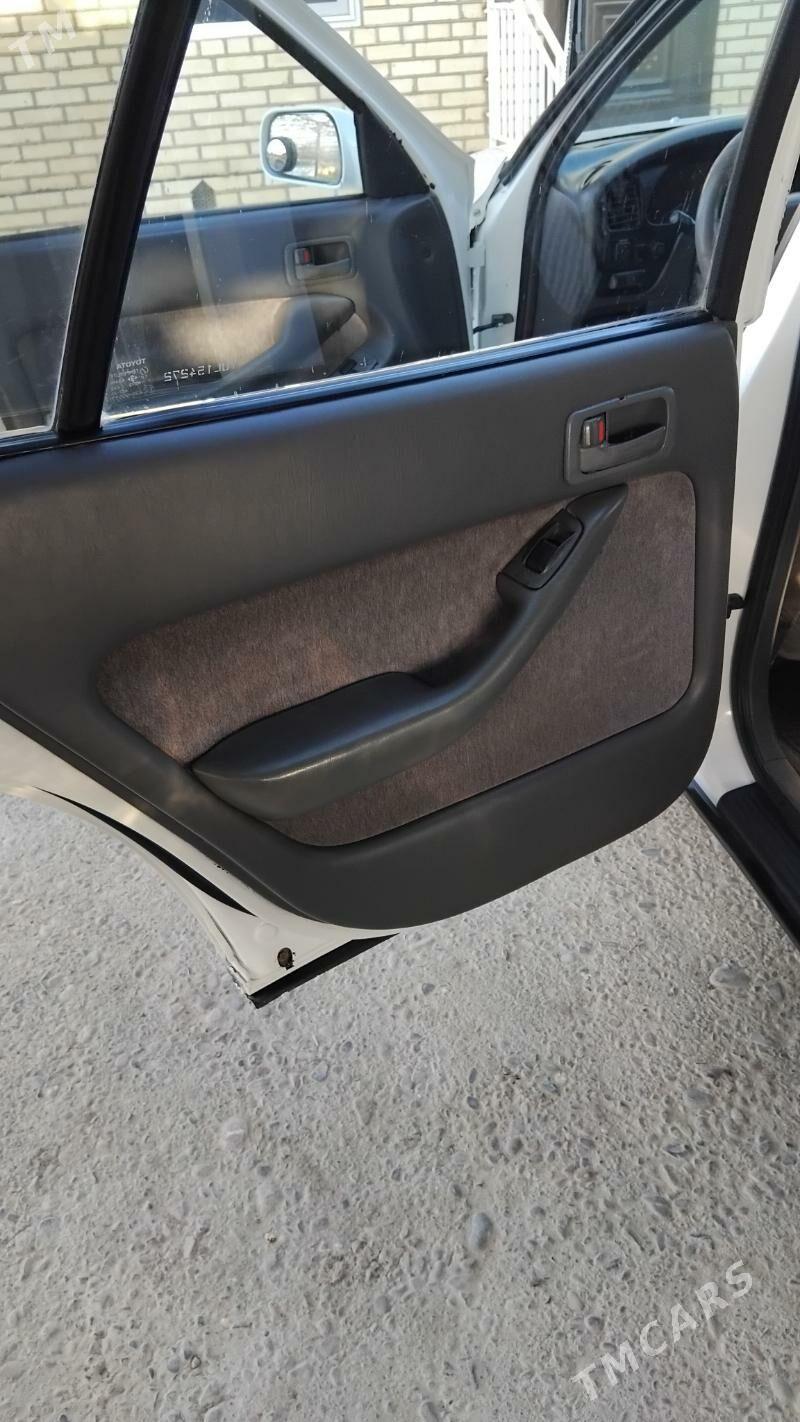 Toyota Camry 1994 - 92 000 TMT - Мургап - img 7
