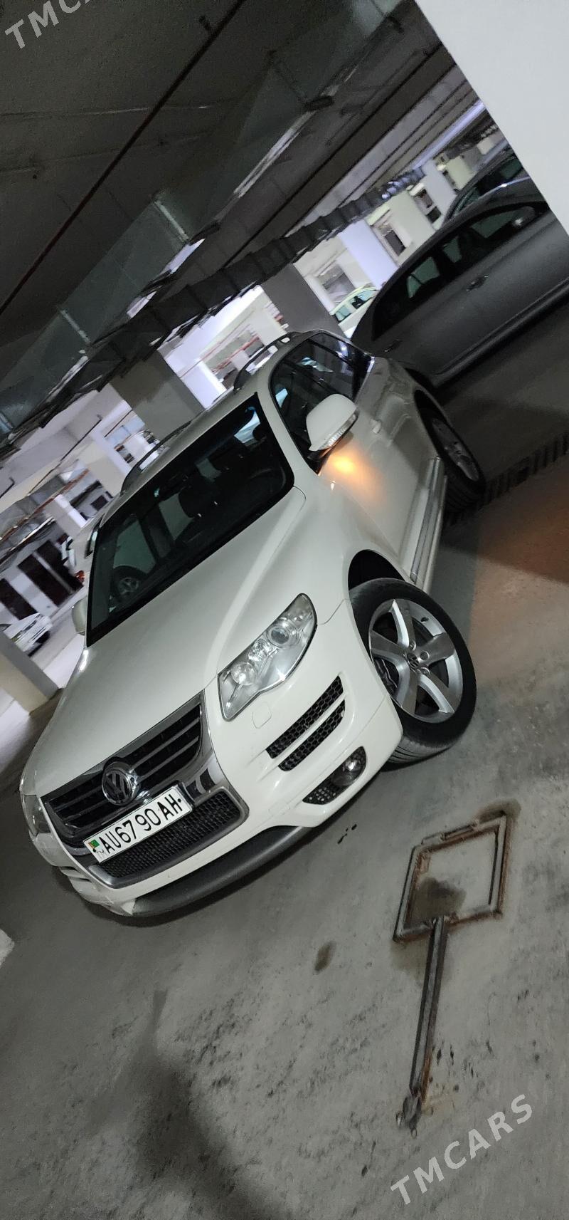 Volkswagen Touareg 2009 - 250 000 TMT - Sowetskiý köç. (Garaşsyzlyk şaýoly) - img 2