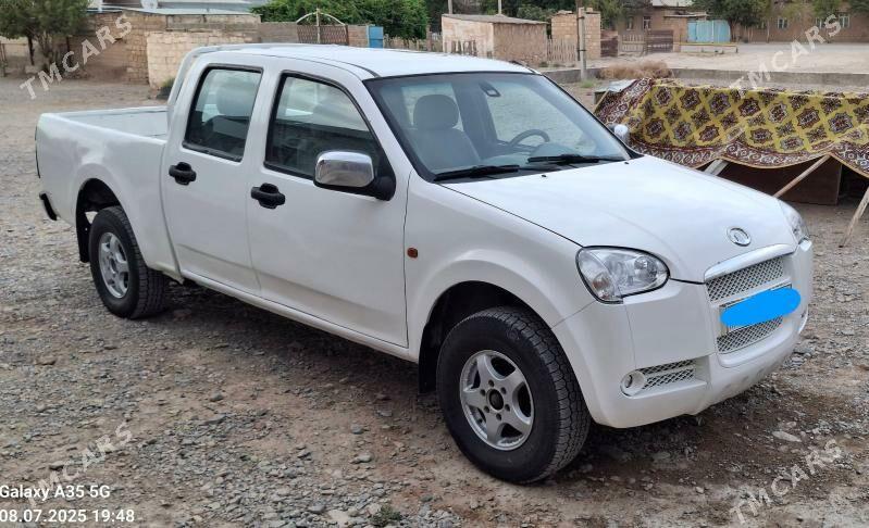 Toyota Hilux 2011 - 130 000 TMT - Gyzylarbat - img 3