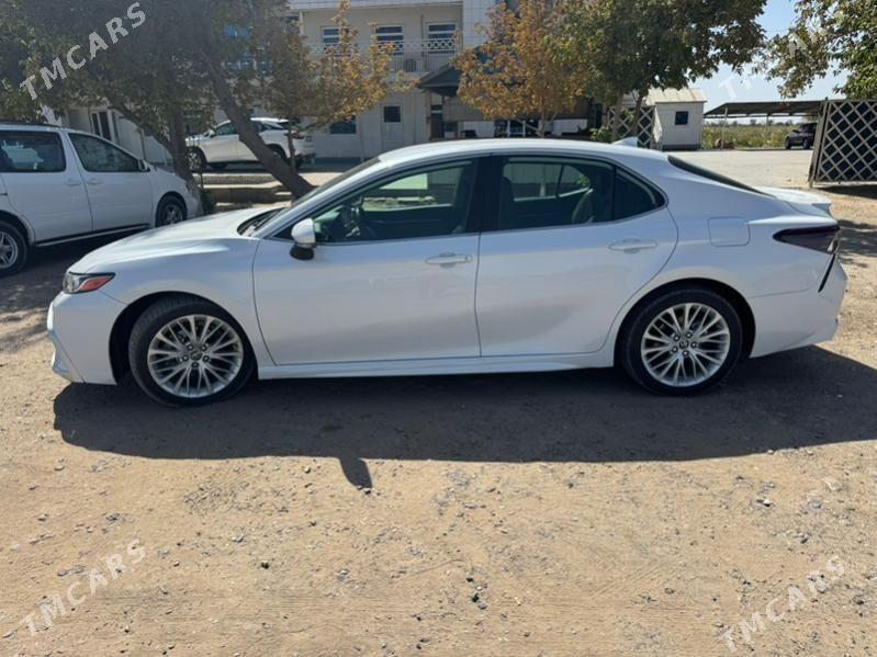 Toyota Camry 2021 - 300 000 TMT - Мары - img 8