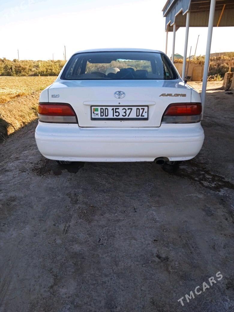 Toyota Avalon 1996 - 100 000 TMT - етр. Туркменбаши - img 4