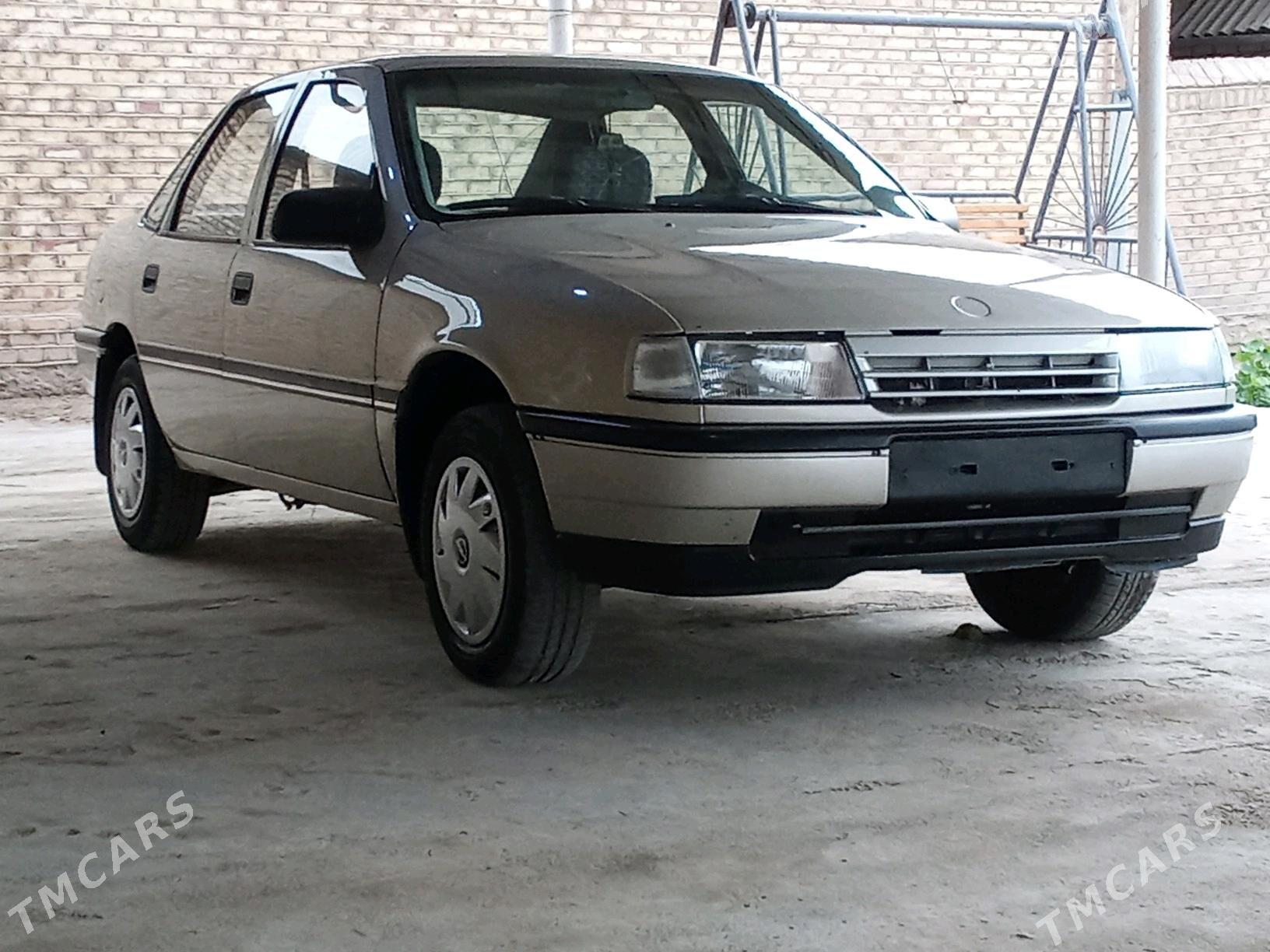 Opel Vectra 1992 - 35 000 TMT - Mary - img 2
