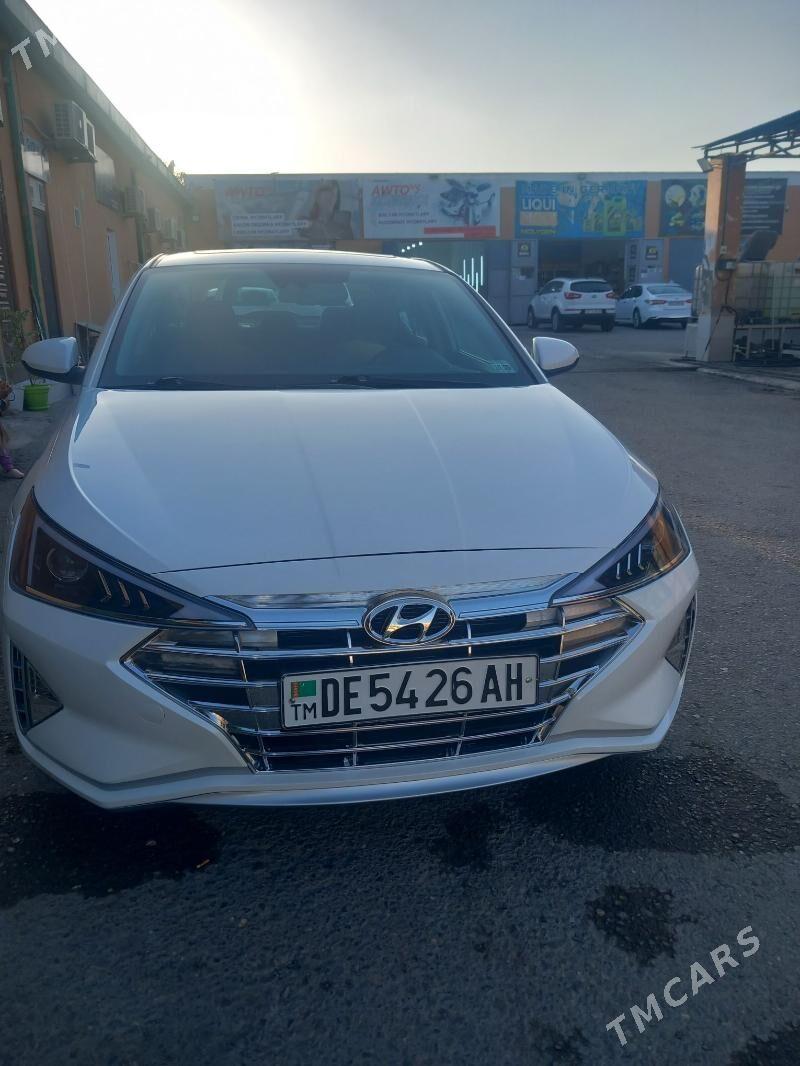 Hyundai Elantra 2020 - 230 000 TMT - Бедев - img 4