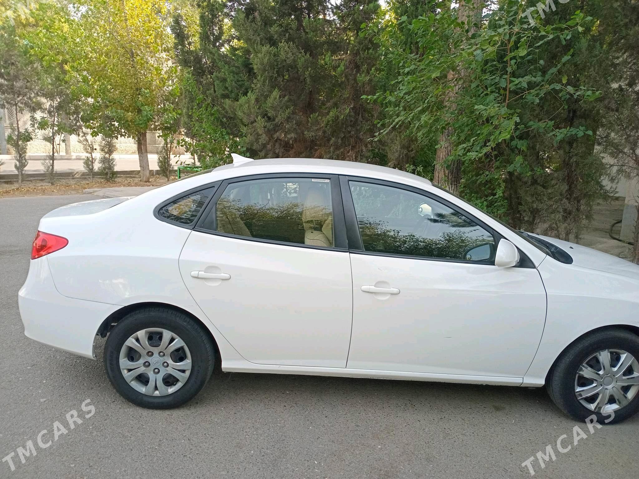 Hyundai Elantra 2010 - 130 000 TMT - Aşgabat - img 4
