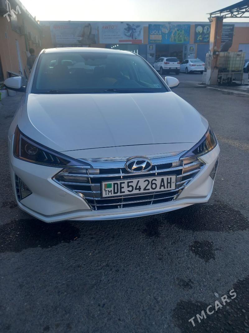 Hyundai Elantra 2020 - 230 000 TMT - Бедев - img 10