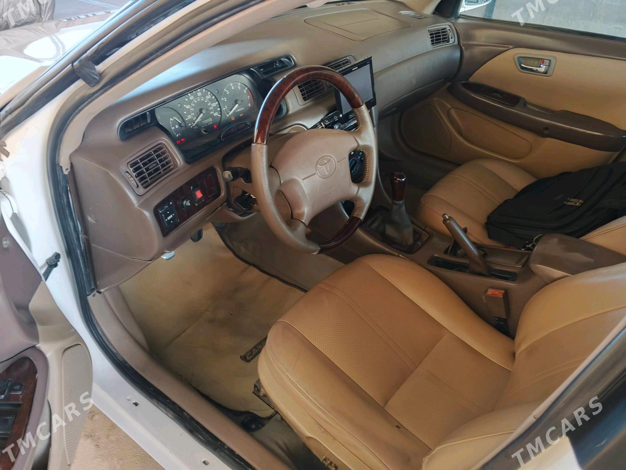 Toyota Camry 2000 - 130 000 TMT - Сакарчага - img 9