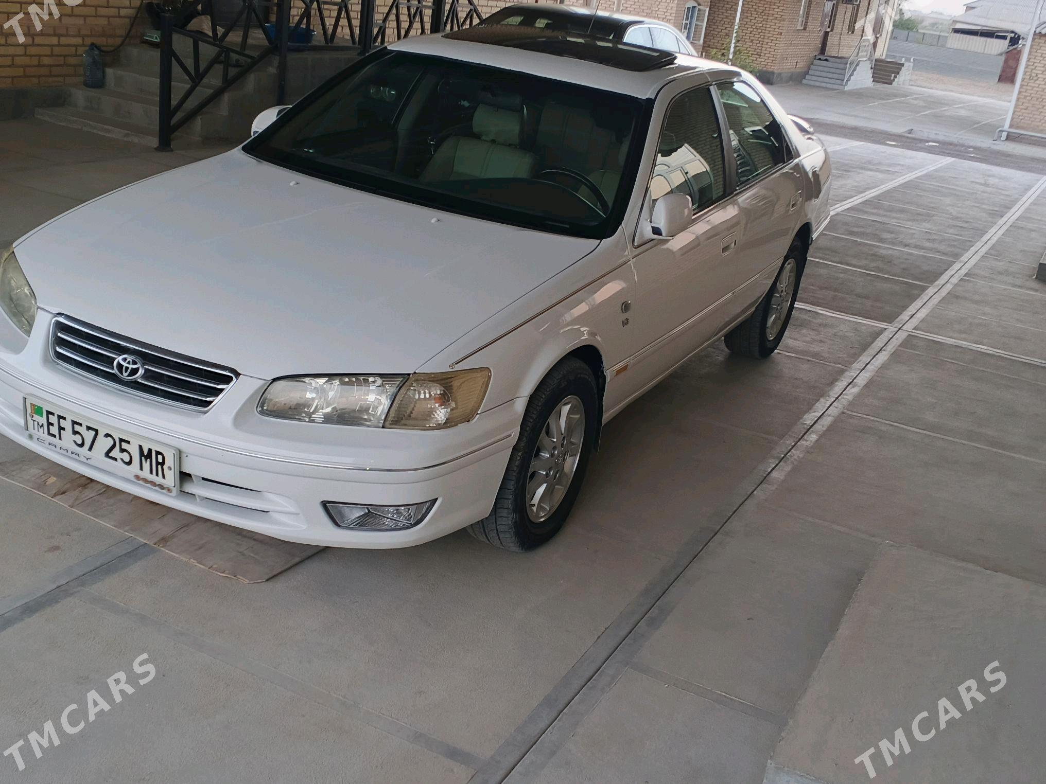 Toyota Camry 2000 - 130 000 TMT - Сакарчага - img 4