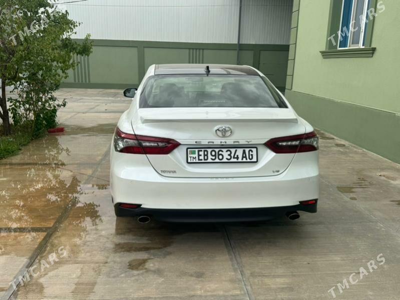 Toyota Camry 2021 - 595 000 TMT - Ашхабад - img 6