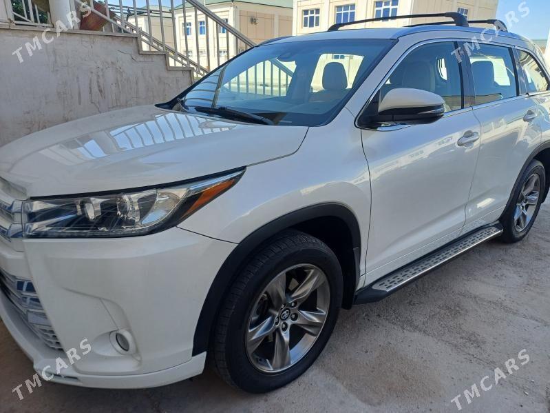 Toyota Highlander 2018 - 460 000 TMT - Туркменабат - img 4