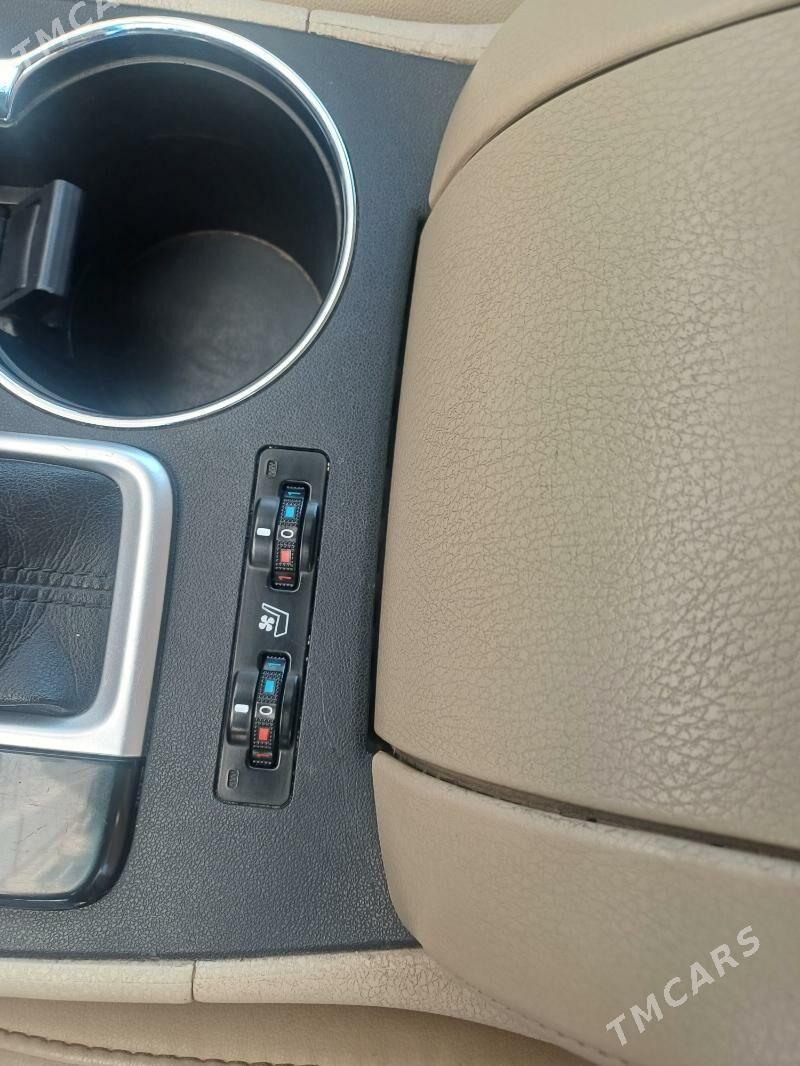 Toyota Highlander 2018 - 460 000 TMT - Туркменабат - img 7