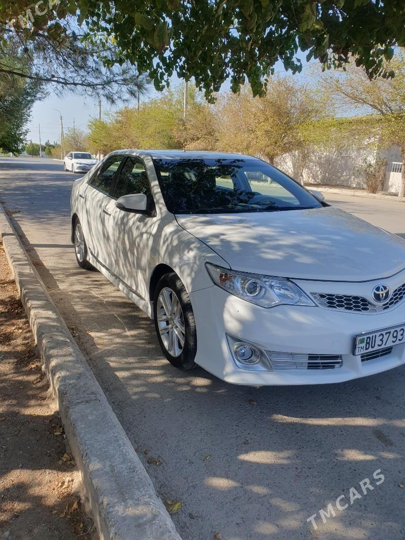 Toyota Camry 2014 - 255 000 TMT - Aşgabat - img 8