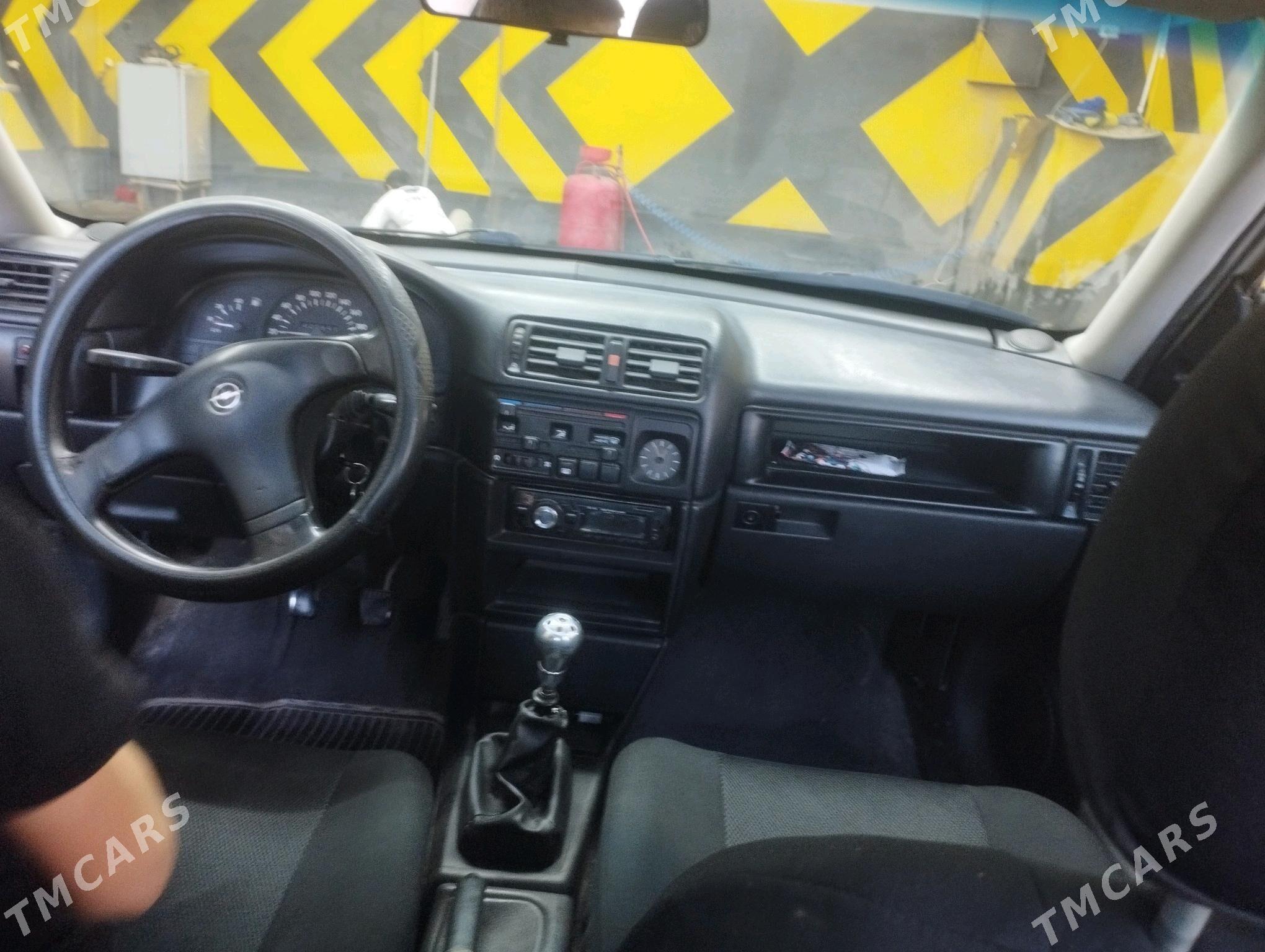 Opel Vectra 1993 - 25 000 TMT - Туркменабат - img 7