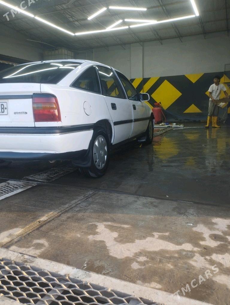 Opel Vectra 1993 - 25 000 TMT - Туркменабат - img 3