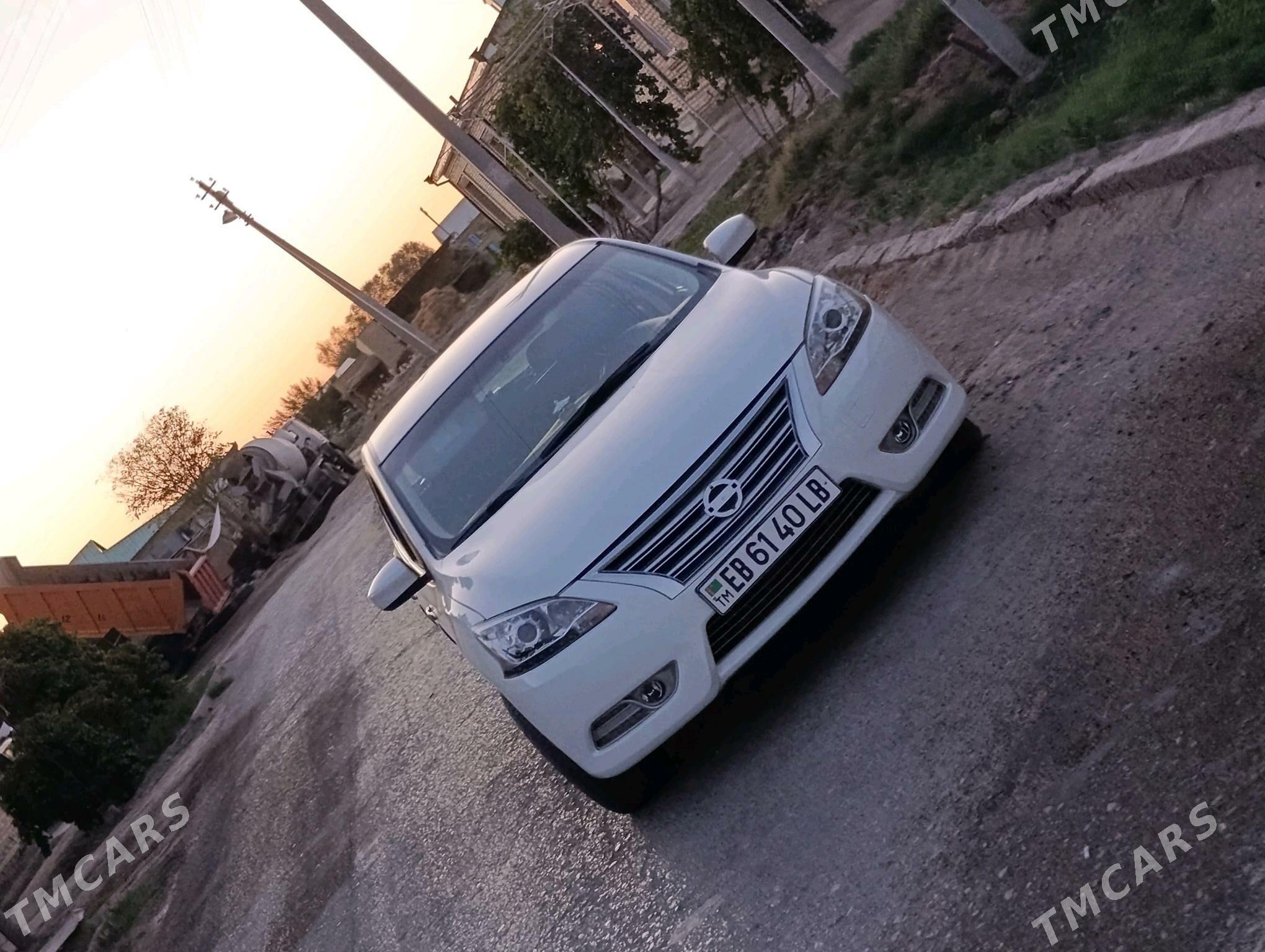 Nissan Sentra 2013 - 120 000 TMT - Дянев - img 2
