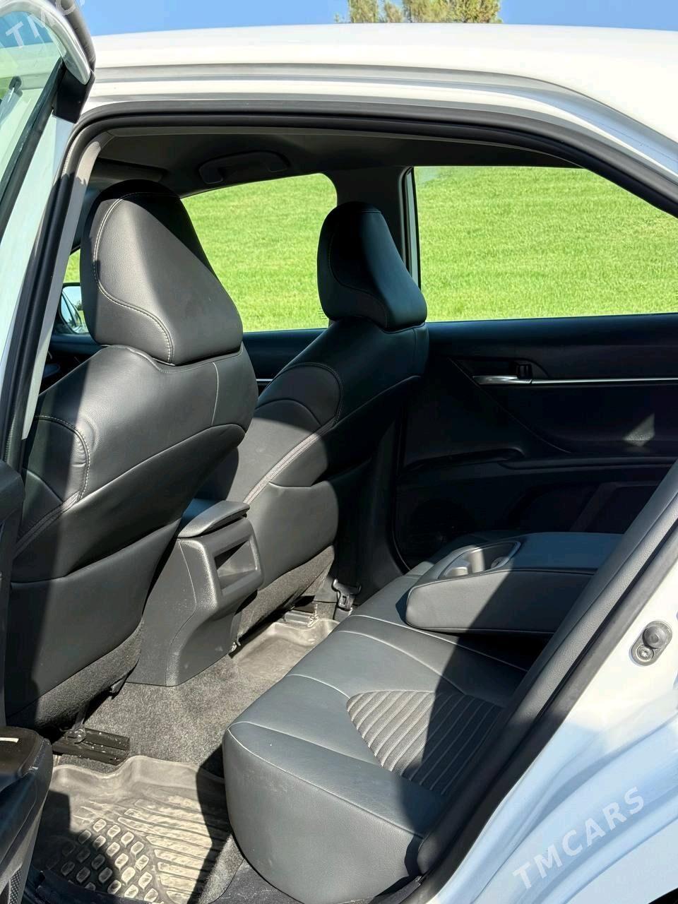 Toyota Camry 2022 - 330 000 TMT - Aşgabat - img 5