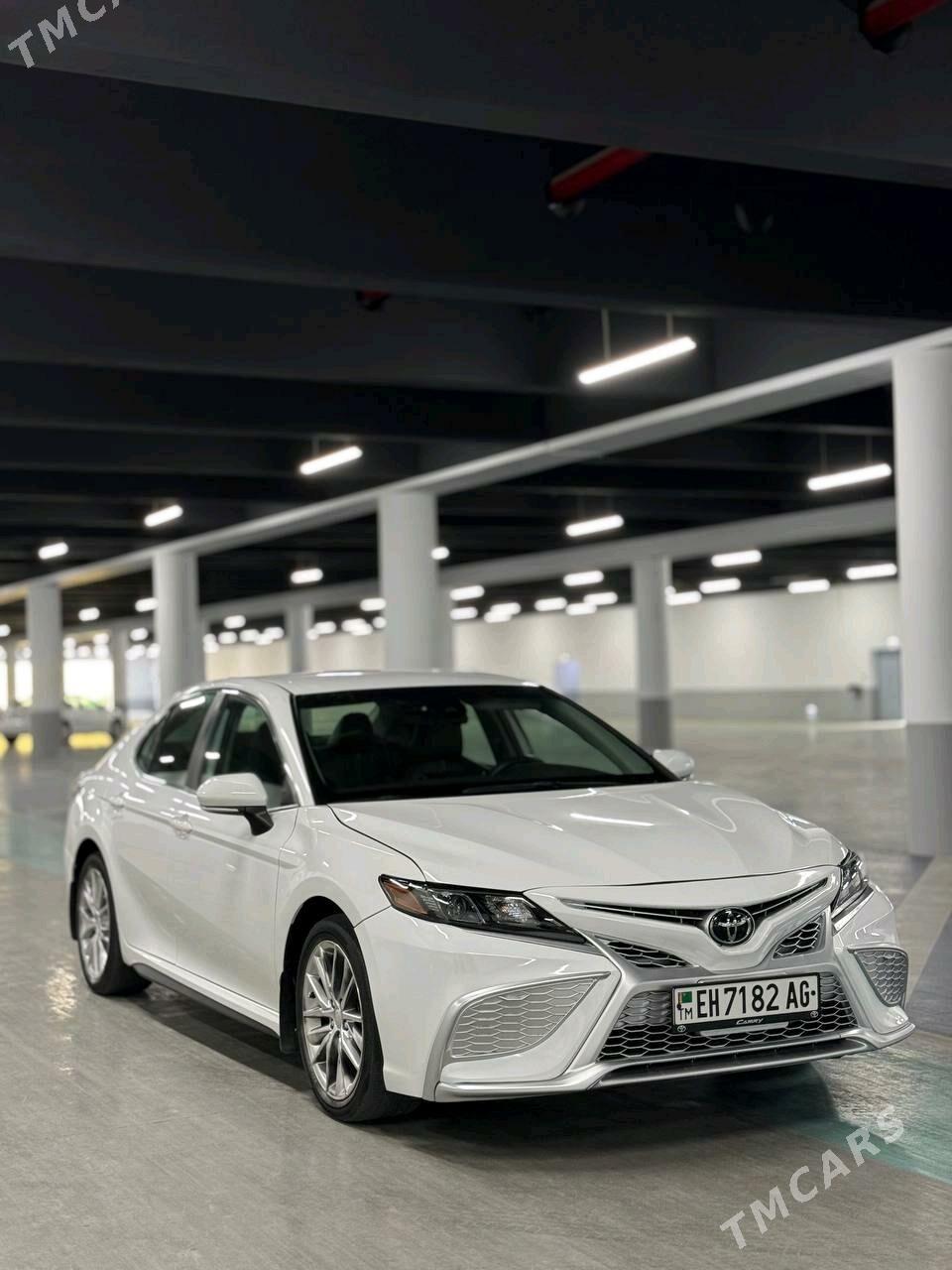 Toyota Camry 2022 - 330 000 TMT - Aşgabat - img 4