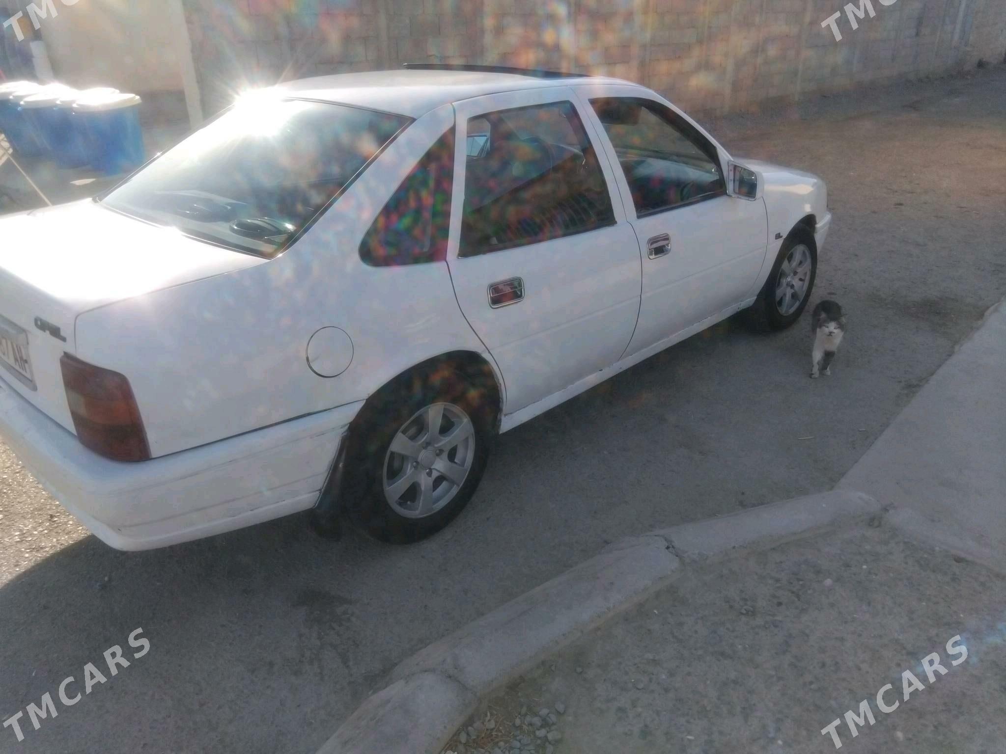 Opel Vectra 1991 - 38 000 TMT - Гёкдепе - img 2