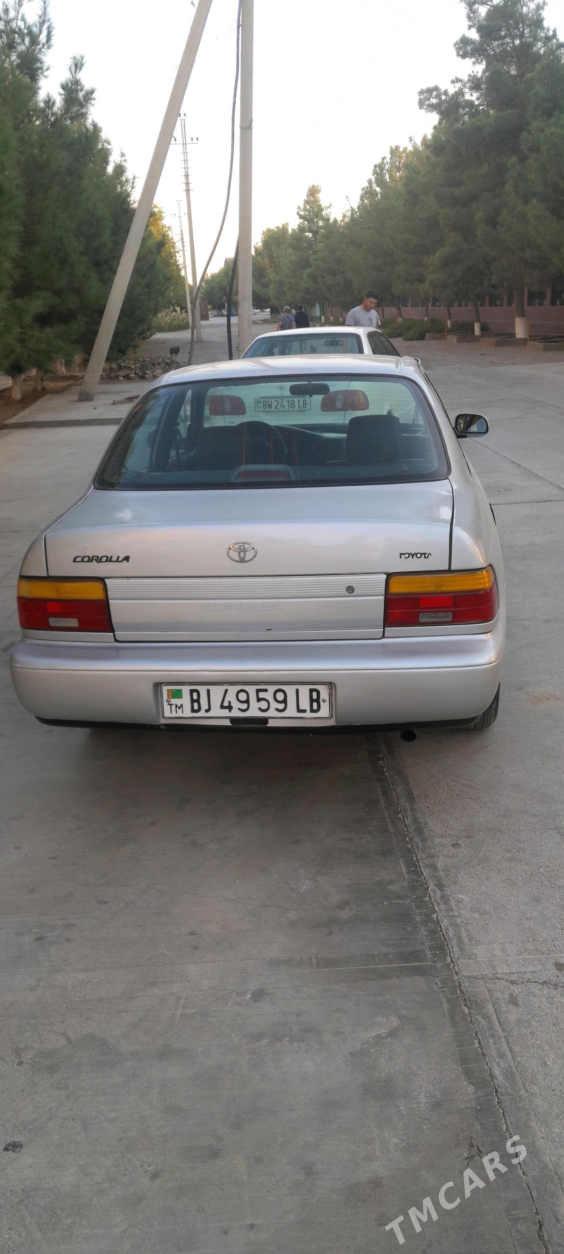Toyota Corolla 1996 - 75 000 TMT - Türkmenabat - img 7