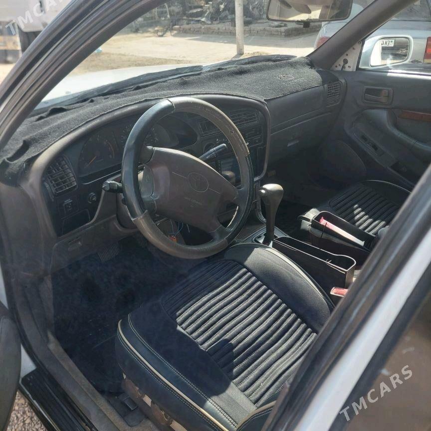 Toyota Camry 1995 - 85 000 TMT - Wekilbazar - img 6