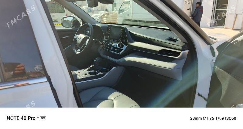 Toyota Highlander 2021 - 550 000 TMT - Мары - img 7