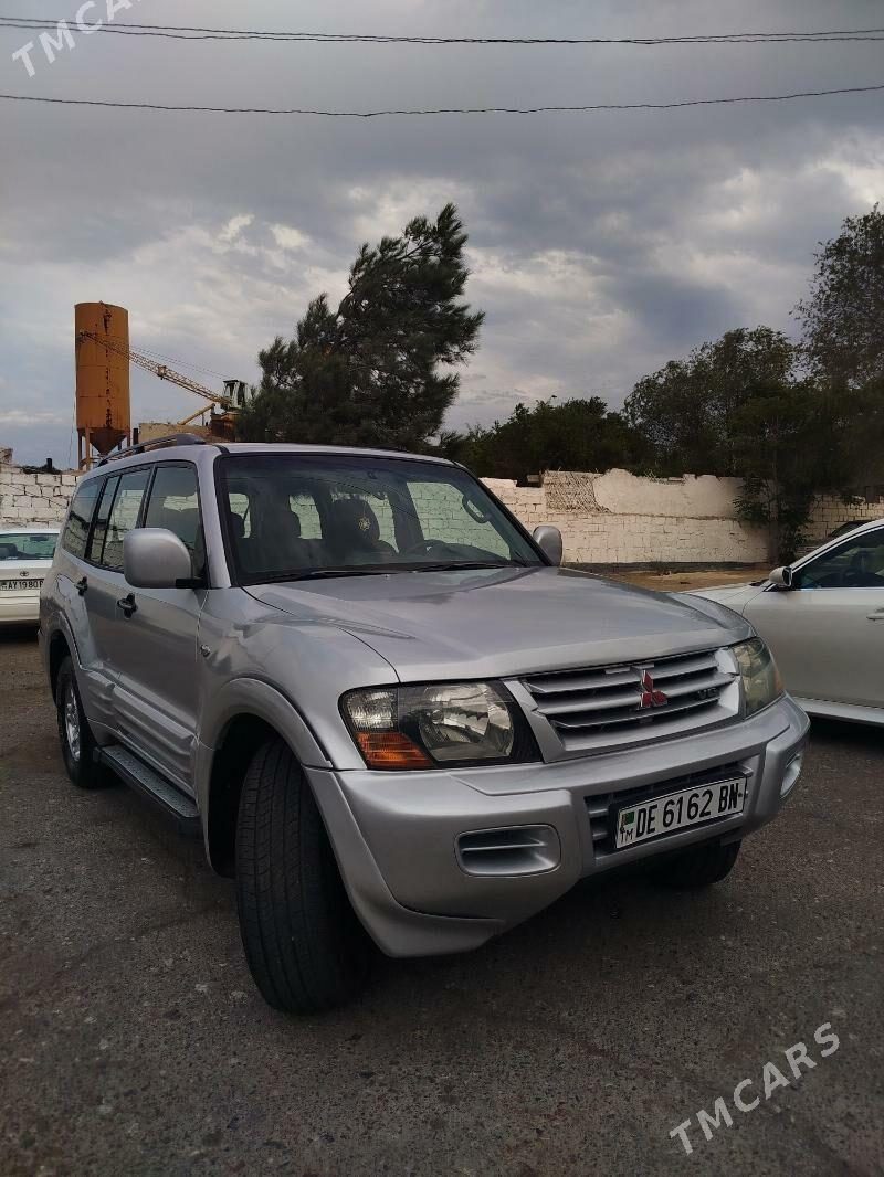 Mitsubishi Montero 2002 - 140 000 TMT - Туркменбаши - img 4