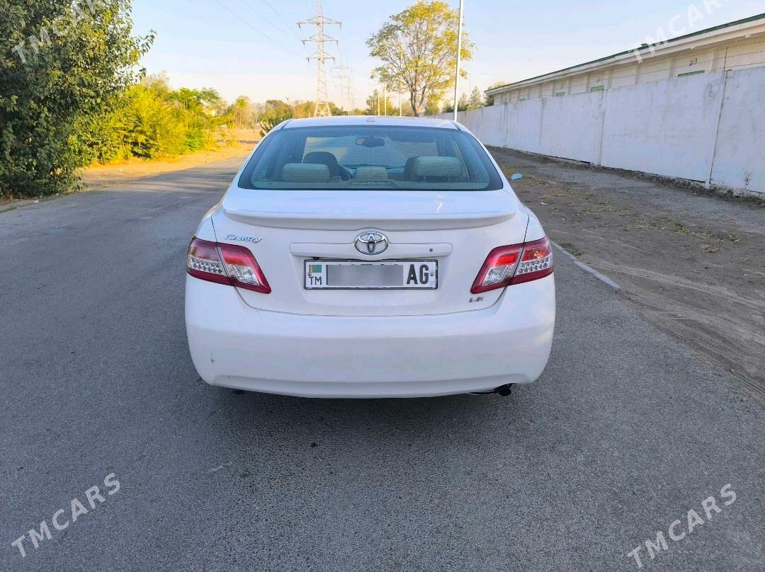 Toyota Camry 2011 - 205 000 TMT - Bedew - img 2