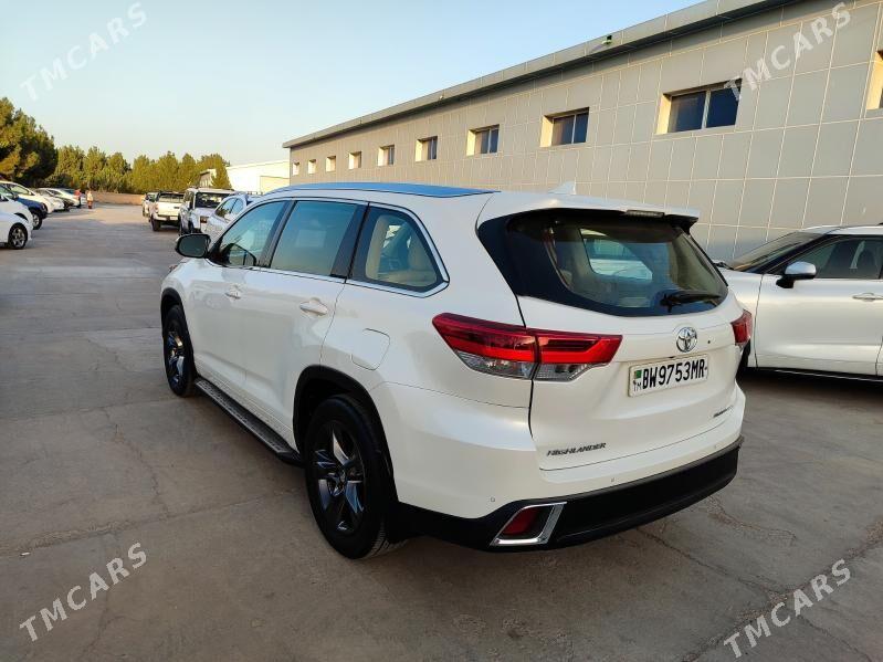 Toyota Highlander 2018 - 550 000 TMT - Mary - img 4