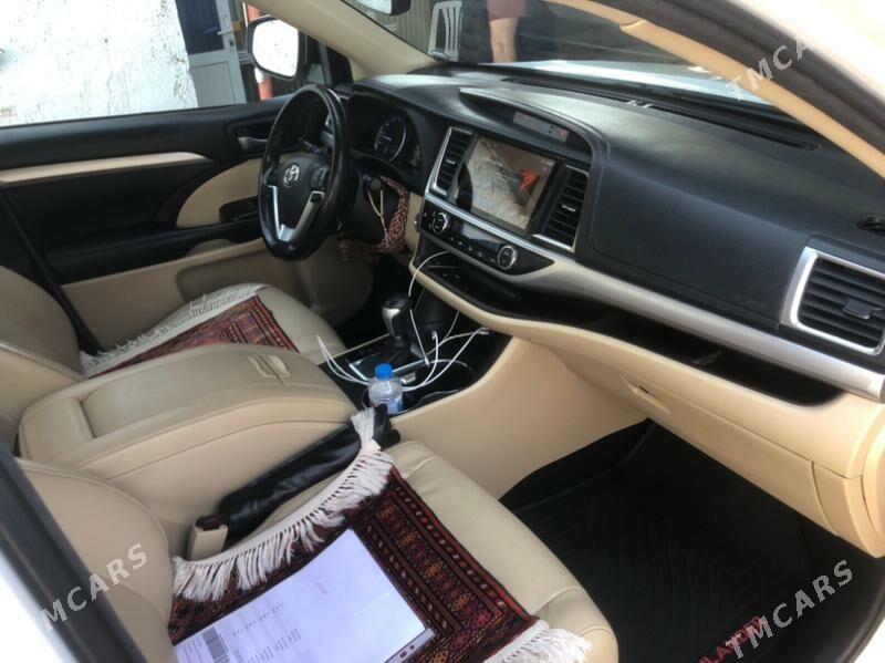 Toyota Highlander Hybrid 2018 - 470 500 TMT - Ашхабад - img 2