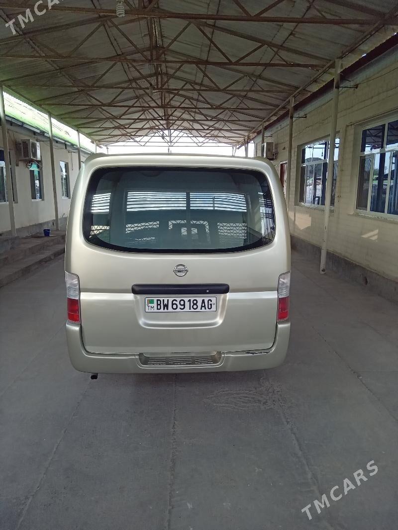 Nissan Urvan 2010 - 170 000 TMT - Бузмеин - img 3