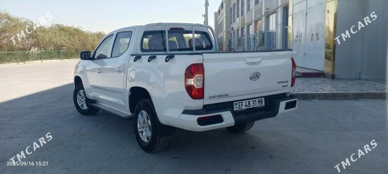 Toyota Hilux 2023 - 320 000 TMT - Mary - img 4