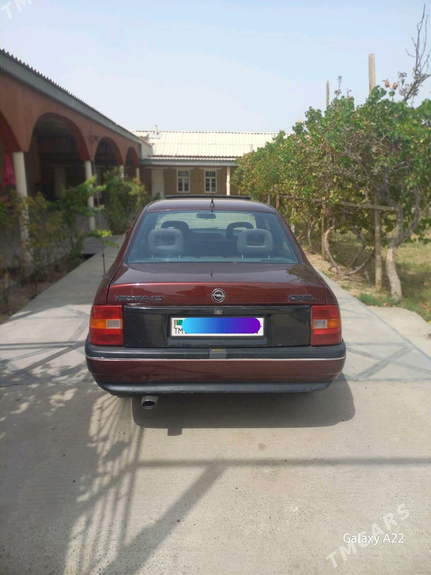 Opel Vectra 1990 - 41 000 TMT - Векильбазар - img 2