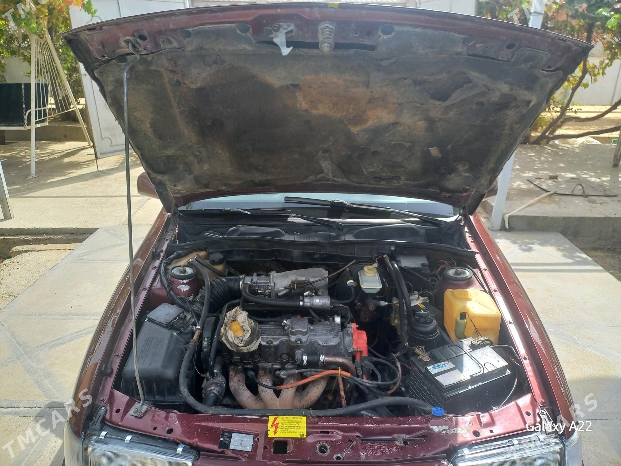 Opel Vectra 1990 - 41 000 TMT - Векильбазар - img 3