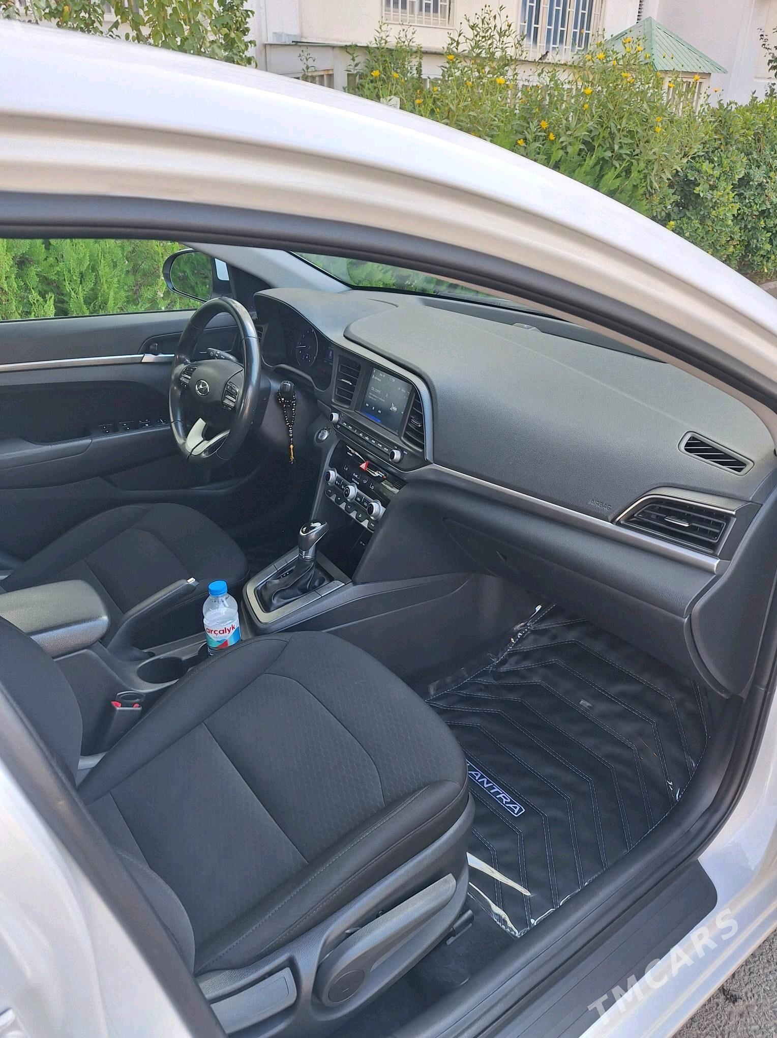 Hyundai Elantra 2020 - 220 000 TMT - Мир 1 - img 3