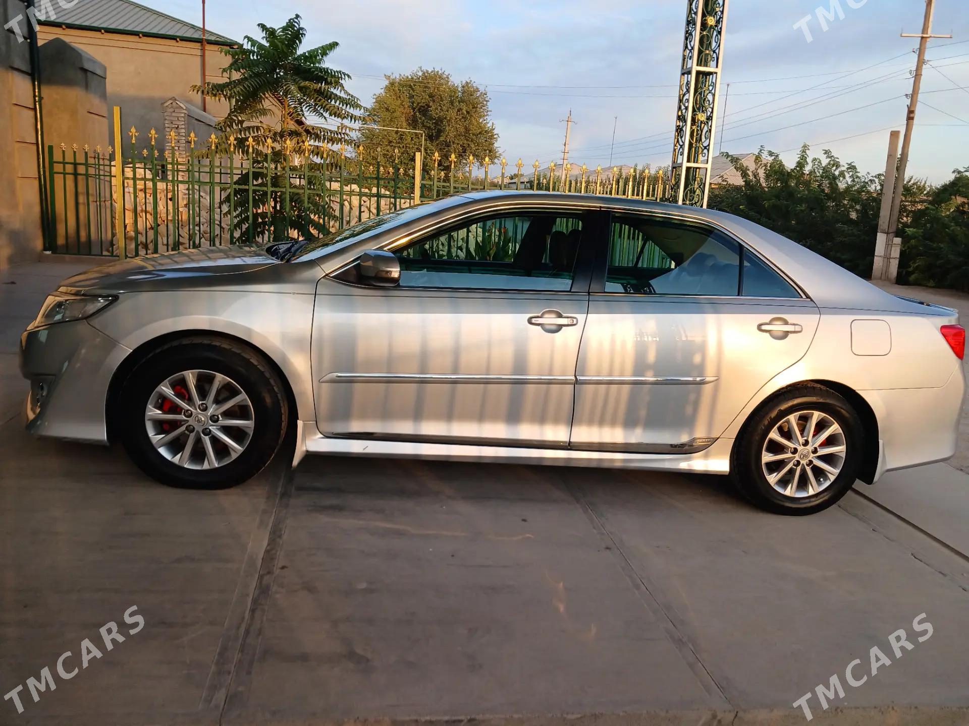 Toyota Camry 2012 - 235 000 TMT - Daşoguz - img 6