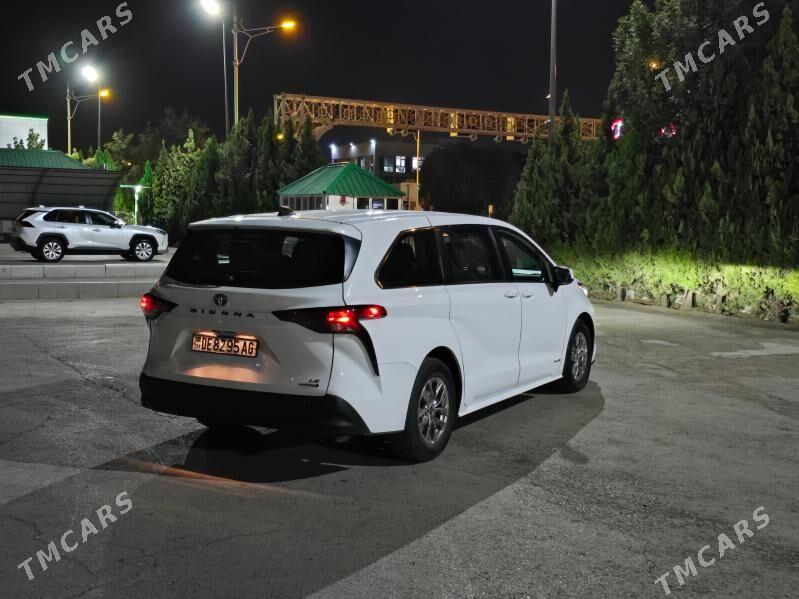 Toyota Sienna 2022 - 480 000 TMT - 11 мкр - img 4