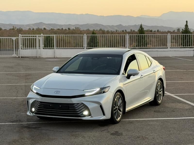 Toyota Camry 2025 - 796 000 TMT - Aşgabat - img 3