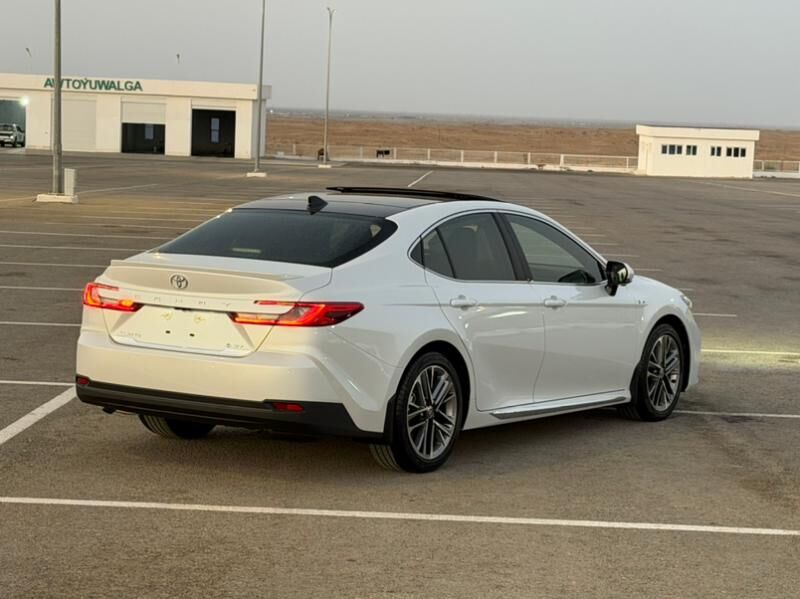 Toyota Camry 2025 - 796 000 TMT - Aşgabat - img 7
