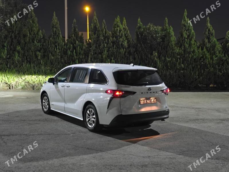 Toyota Sienna 2022 - 480 000 TMT - 11 мкр - img 2