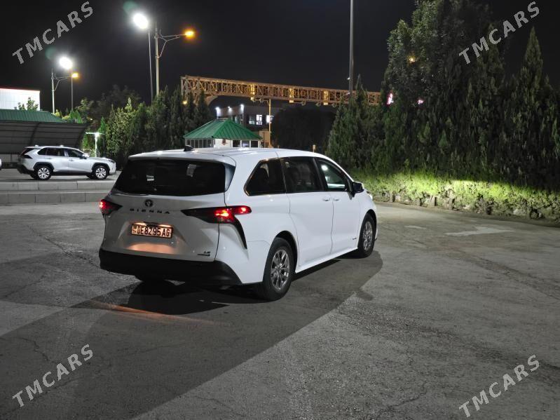 Toyota Sienna 2022 - 480 000 TMT - 11 мкр - img 9