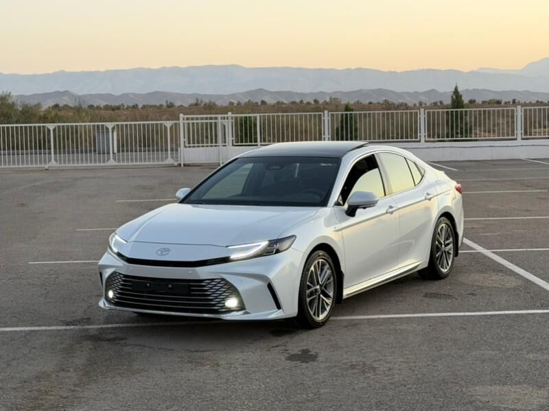Toyota Camry 2025 - 796 000 TMT - Aşgabat - img 5