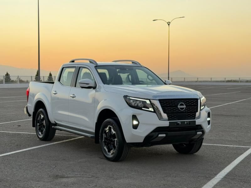 Nissan Navara 2025 - 485 000 TMT - Aşgabat - img 2